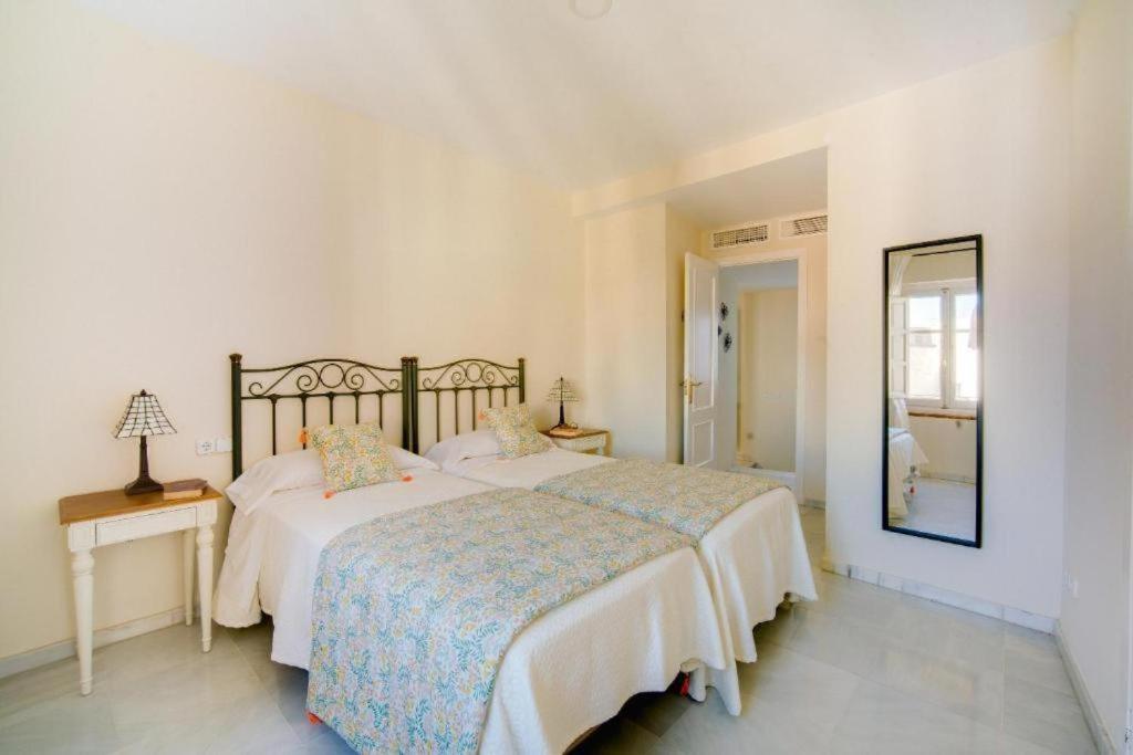 San Pablo Premium Suites Sevilla Exterior foto